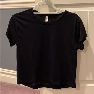 Black LuLu Lemon workout shirt
